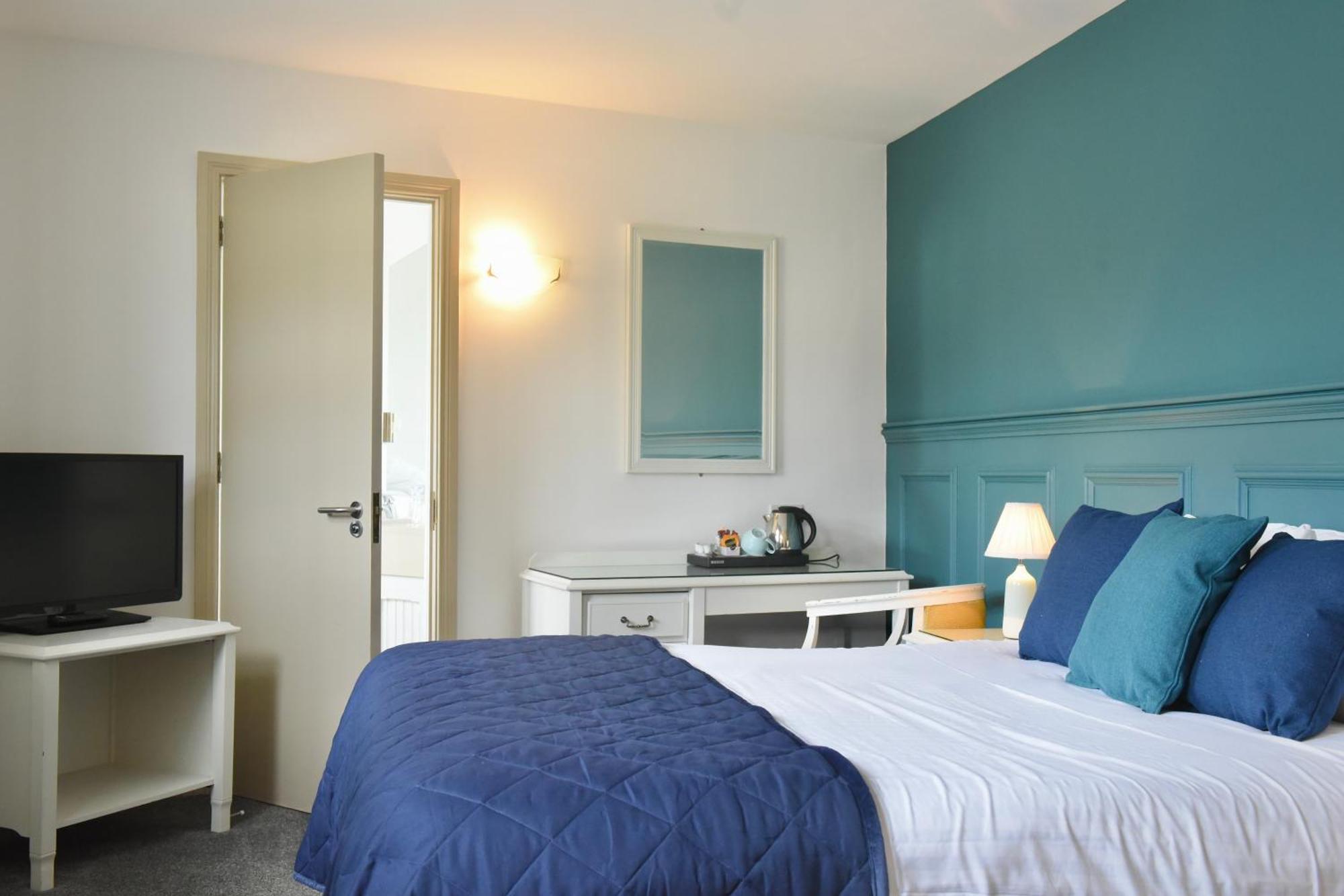 The Lough & Quay Accommodation Town Centre Warrenpoint Eksteriør billede