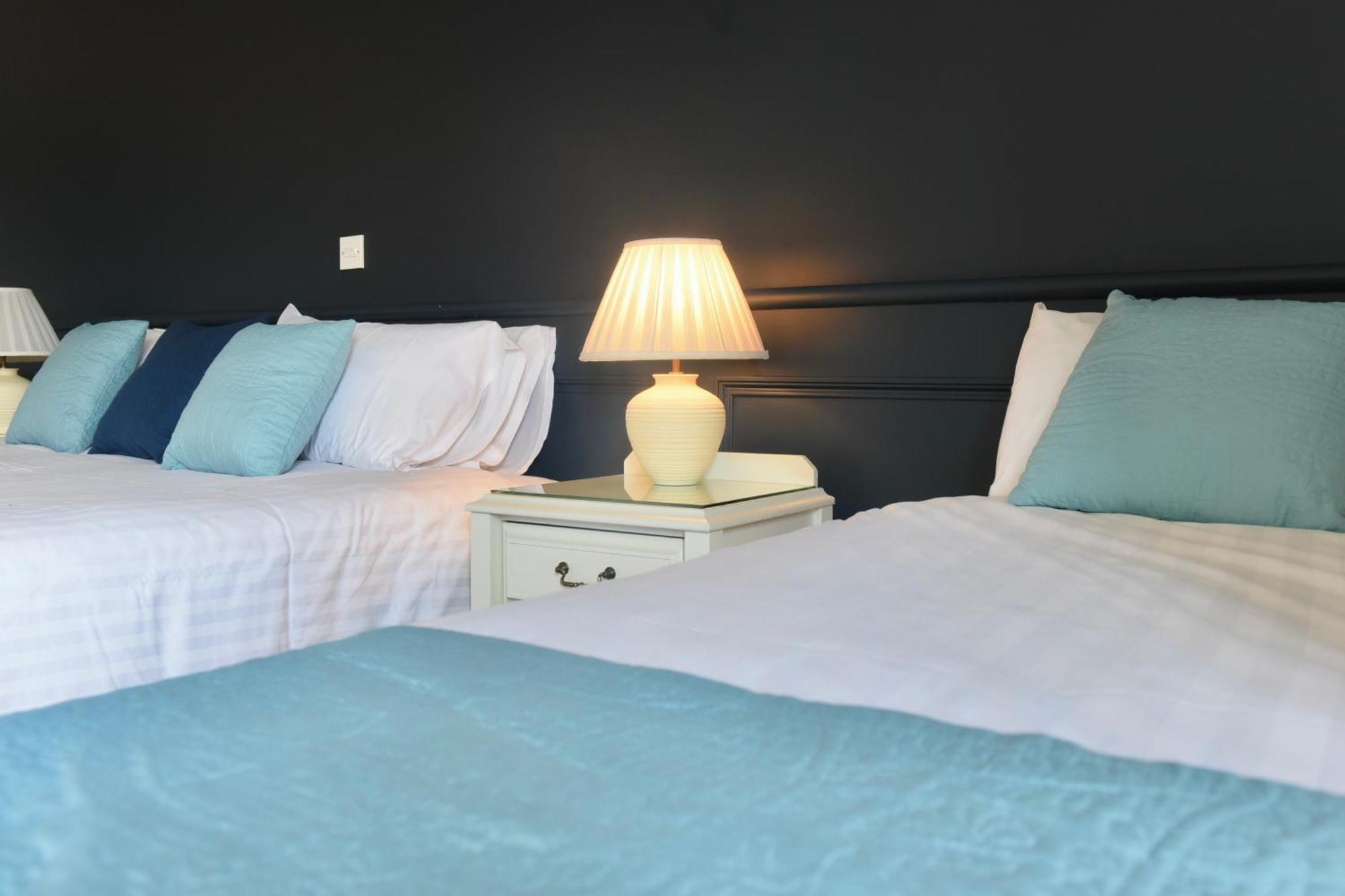 The Lough & Quay Accommodation Town Centre Warrenpoint Eksteriør billede