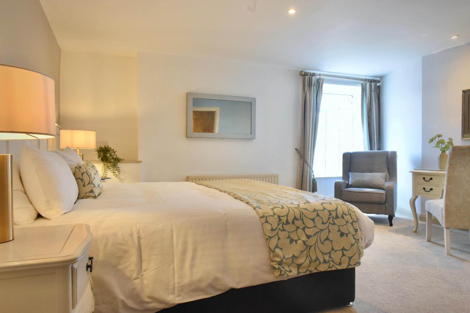 The Lough & Quay Accommodation Town Centre Warrenpoint Eksteriør billede